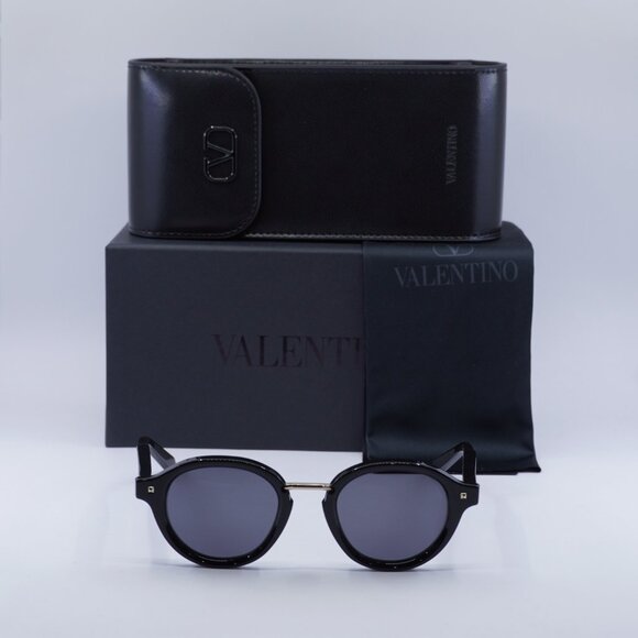 Valentino ESSENTIAL-IV VLS-132A Round Sunglasses - Black\Grey - Picture 4 of 11